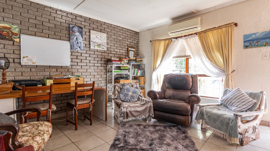 4 Bedroom Property for Sale in Vredenburg Western Cape